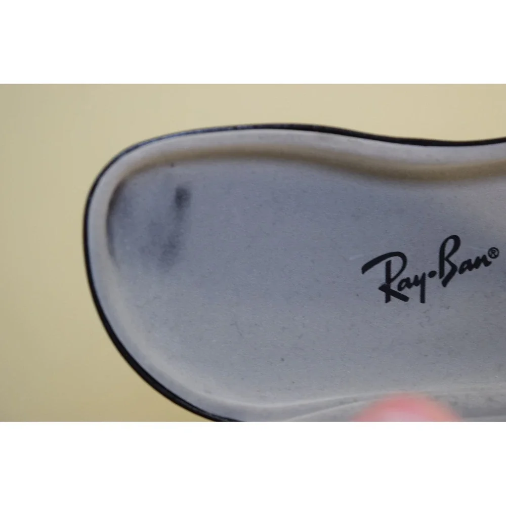 Ray-Ban Sunglasses Eyeglasses Clam Shell Black - Logo CASE ONLY - Flaw